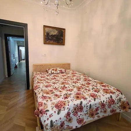 Balcony 2br Near To Nisantasi #2 Appartement Istambul