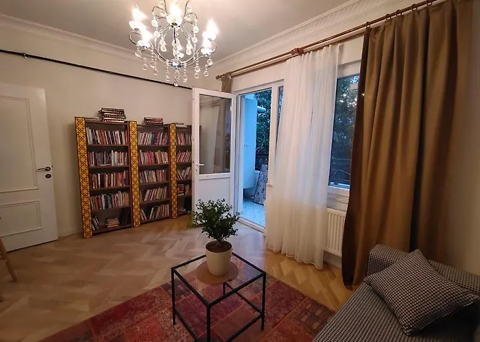 Balcony 2br Near To Nisantasi #2 아파트 이스탄불