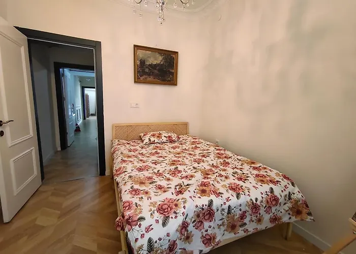 Balcony 2br Near To Nisantasi #2 아파트 이스탄불