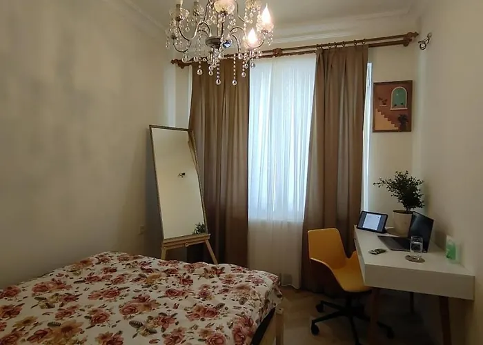 Balcony 2br Near To Nisantasi #2 * 이스탄불