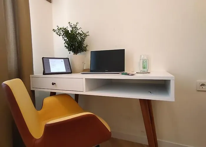 아파트 Balcony 2br Near To Nisantasi #2